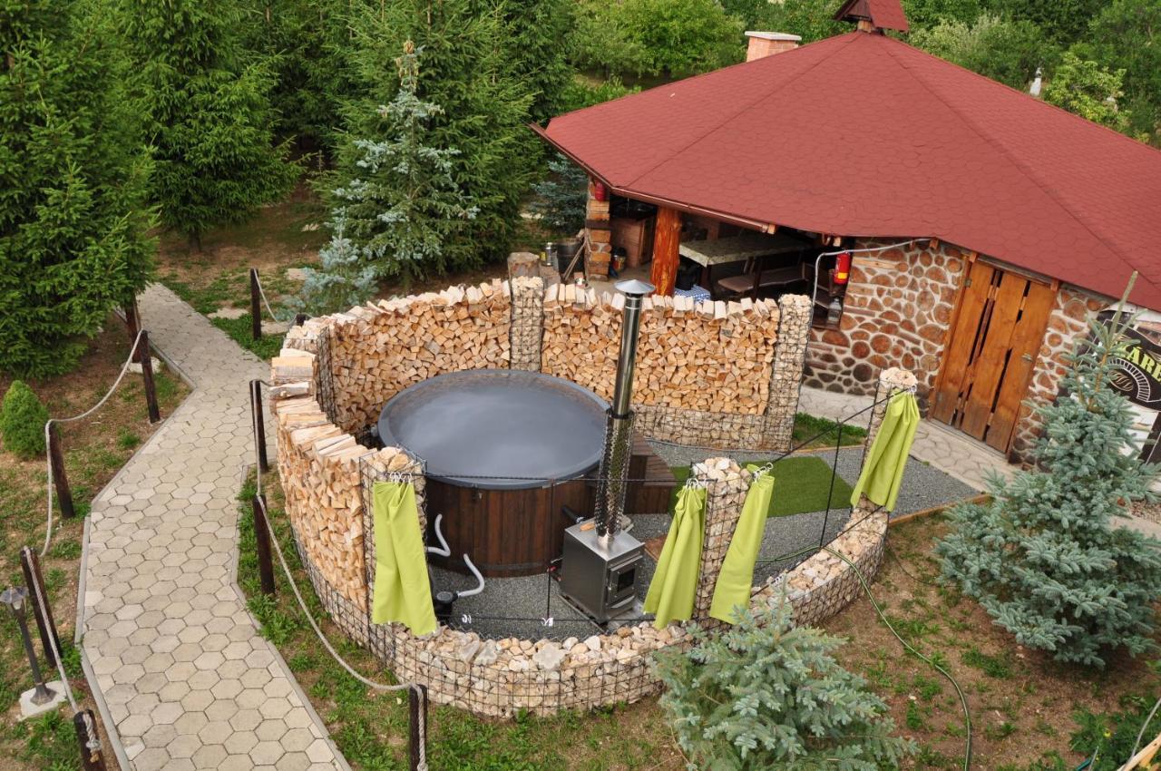 Andras Penzion Krasnohorske Podhradie Exterior photo