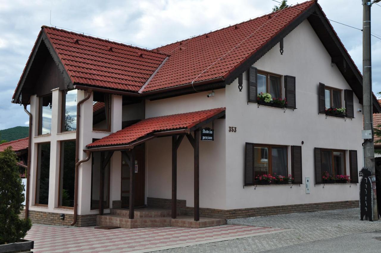 Andras Penzion Krasnohorske Podhradie Exterior photo